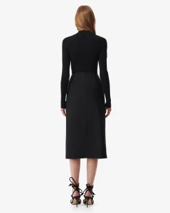 MID-LENGTH WRAP SKIRT